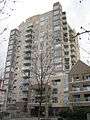 Balmoral Tower Highrise (April 2009).jpg